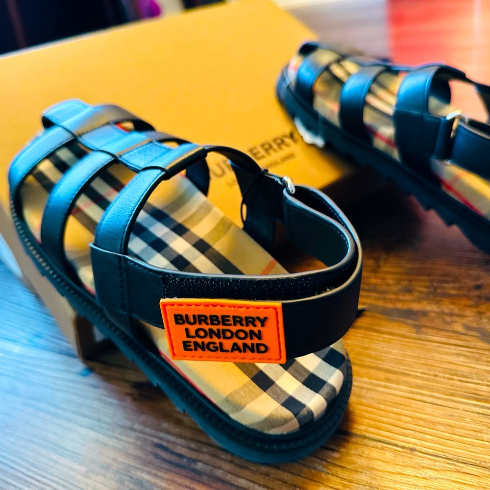 Burberry women sandal